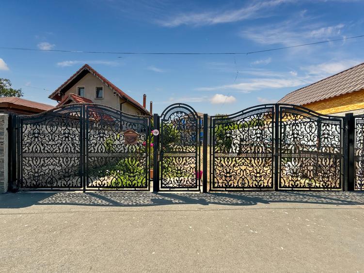 Vilă P+M | Valu lui Traian | 268 mp | Teren 1044 mp