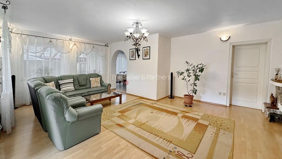 Casa De Vanzare Langa Padure - 8