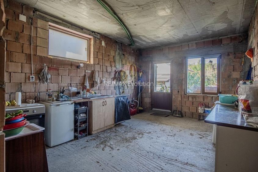 Casa moderna de vanzare | 300mp utili | Vulcan, Brasov| COMISION 0% - 56