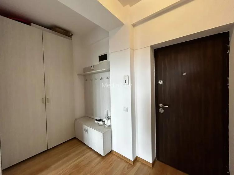 Garsoniera spatioasă de închiriat în zona Grand Arena - 4