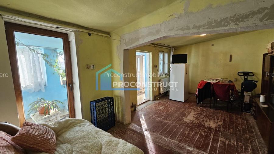 Oportunitate de Investitie in Blascovici-Teren cu casa pe colt 701 mp - 6