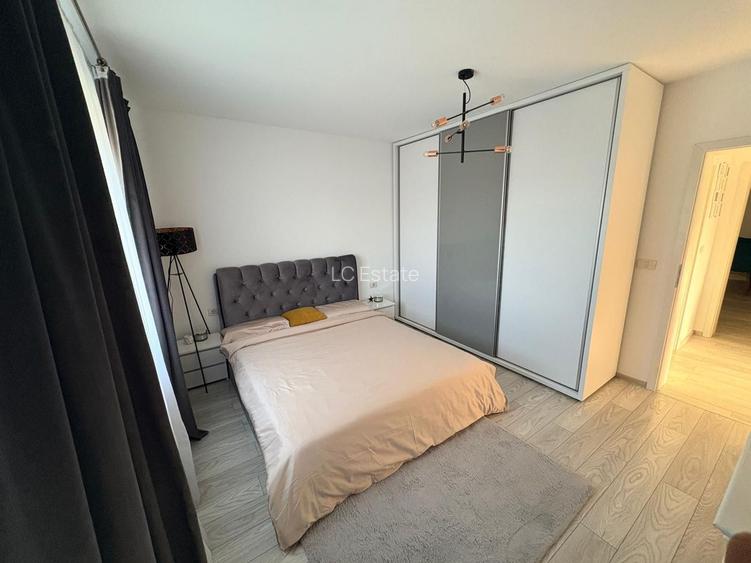 MOBILAT-UTILAT, 3 CAMERE, CURTE SPATOASA - 8
