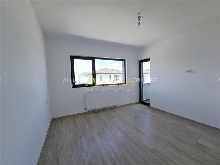 Vila mediteraneana - 4 camere - 2 bai - beci- 455mp teren - incalzire pardoseala - 9