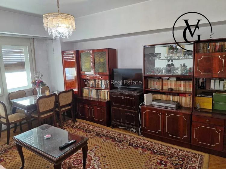 Apartament 3 camere Piata 1 Mai - 2