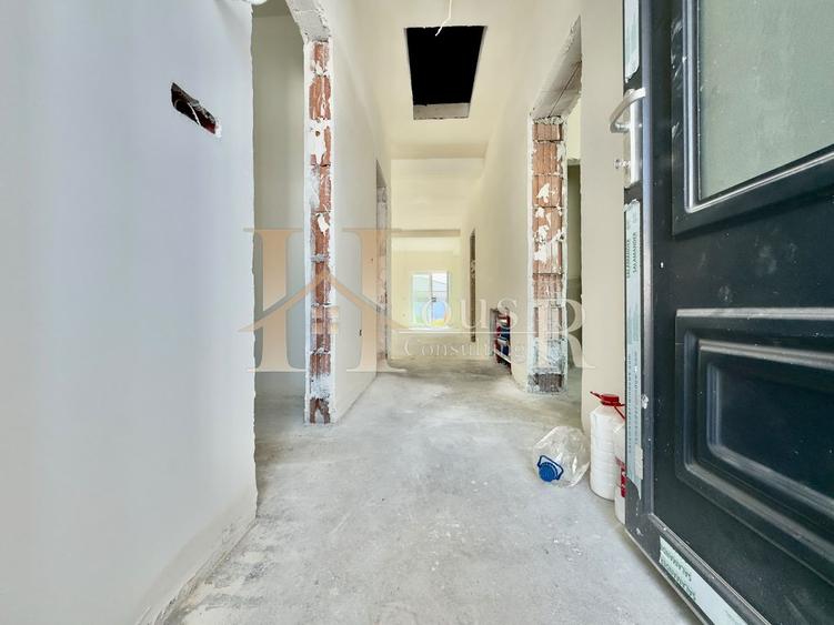 Duplex pe sol.Bine compartimentat.Toate Utilitatile!