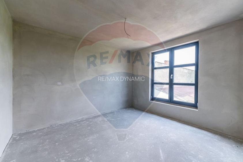 Apartament cu terasa si 2 locuri de parcare * Complex nou-central - 12