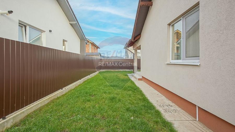 Casă pe parter cu încălzire în pardoseală – Sânpetru, zona Lempeș - 31