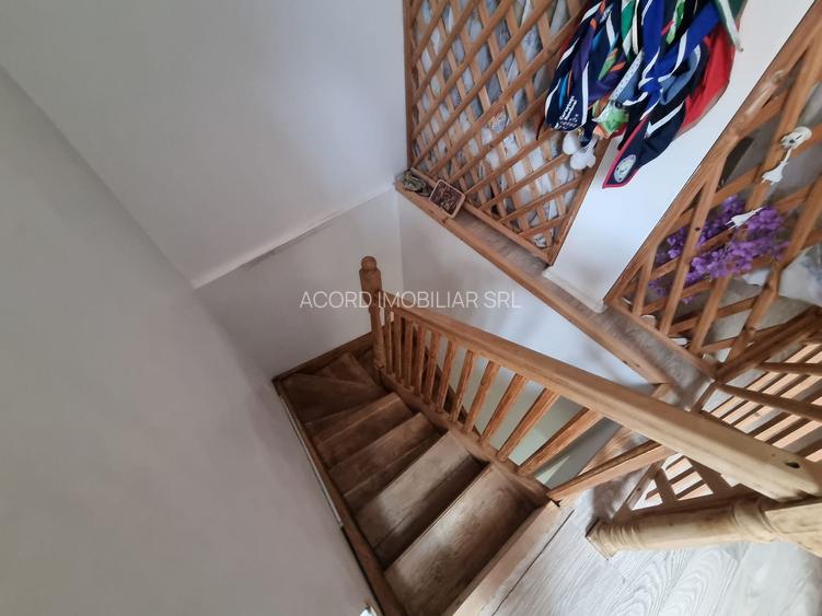 Compozitori-apartament 3 camere decomandat - 12