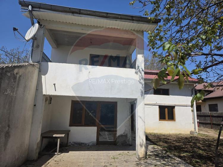 Vilă vedere la lac teren 1562 mp + casa secundara veche  Snagov - 8