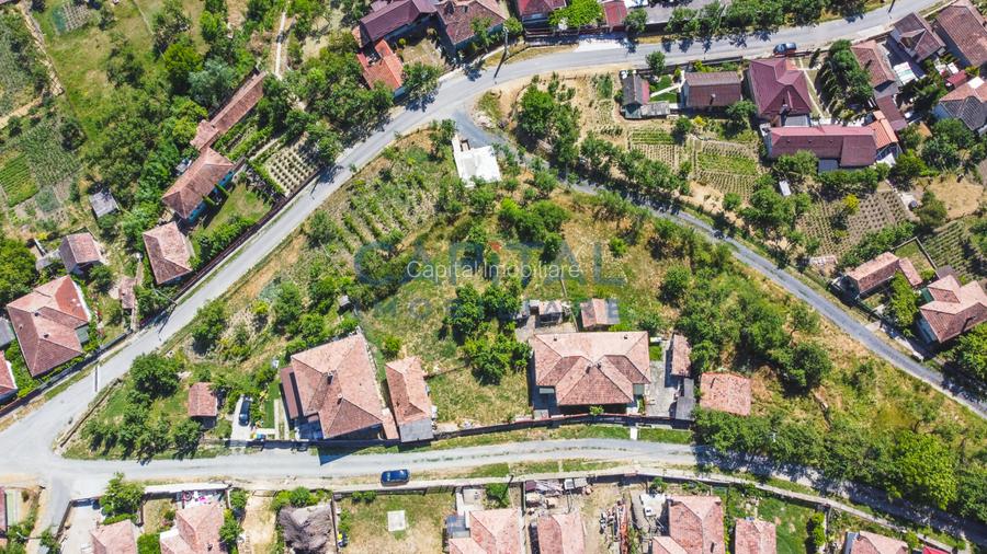 Casa de vanzare in comuna Sic - 11