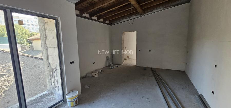 Centru / magazinul TOMIS - 8