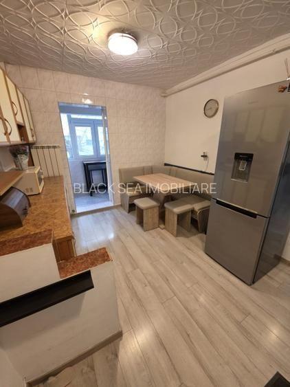 Apartament 3 camere decomandat – Strada Soveja /DACIA - 12