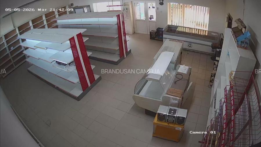 SE VINDE FOST SPATIU COMERCIAL - 4