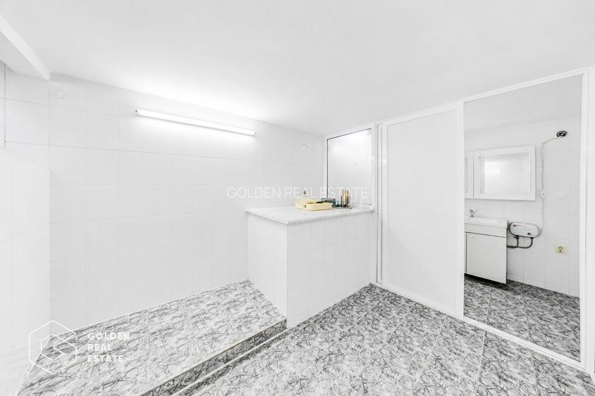 Cabinet medical, 200mp, parter+subsol-Policlinica Speciala, Boul Rosu - 17