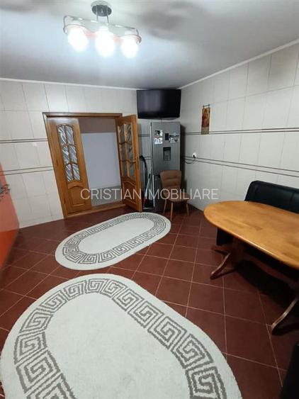 Vila ELEGANTA Chercea 244mp construiti si 447mp teren - 14