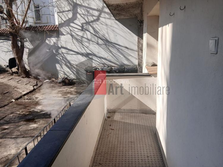 3 Camere Universitate - Parcul Cismigiu - 7