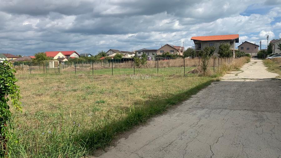 Teren intravilan de vanzare 400 MP - 10