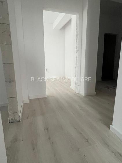 Apartament 2 camere decomandat /vedere către lac /zona Campus Ovidius - 14