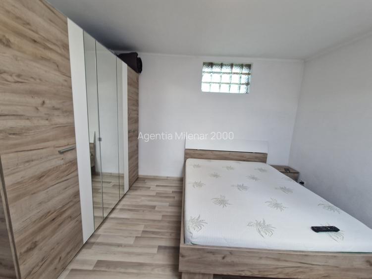 pe Calea Bogdaneștilor vecin Hotel - 11