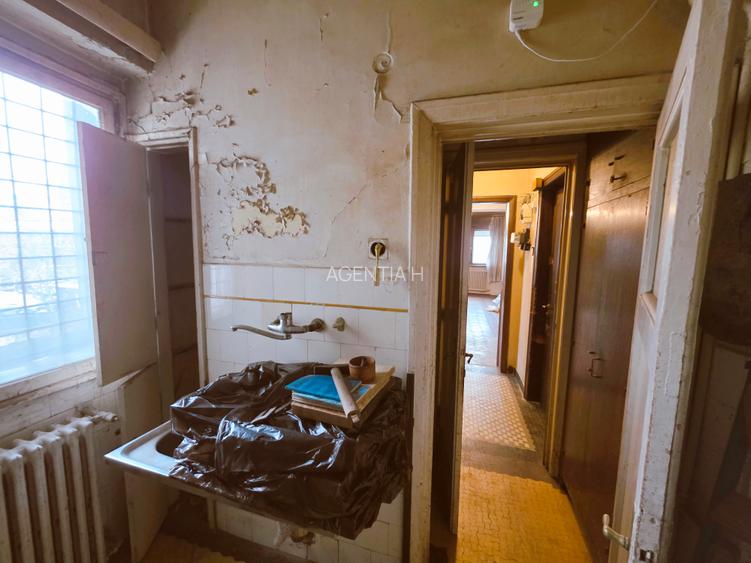 2 camere Caderea Bastiliei etaj 1/6 imobil U3 - 14