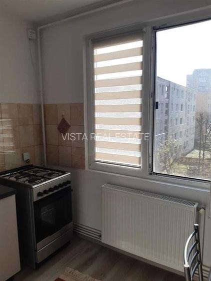 Garsoniera decomandata, etaj3, Zona Astra-Planete, Brasov - 5