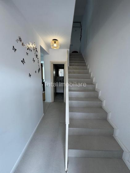 CASA INDIVIDUALA CUPLATA MOBILATA SI UTILATA STR. PALTINIS 52 - 33