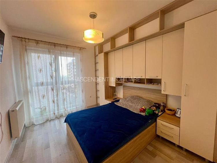 Apartament decomandat, zona Coresi, Tractorul, 2 locuri parcare, Brasov - 5