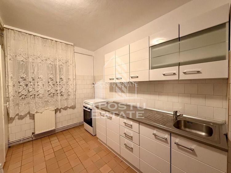 Apartament cu 3 camere, centrala proprie, zona Soarelui - 7