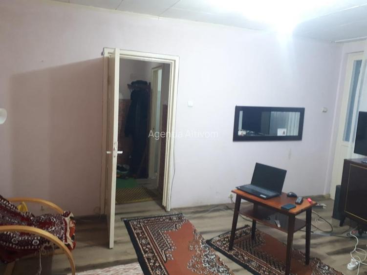 Apartament 2 camere Tiglina3  parter/4 ,centrala ,Balcon 52 000 euro - 2