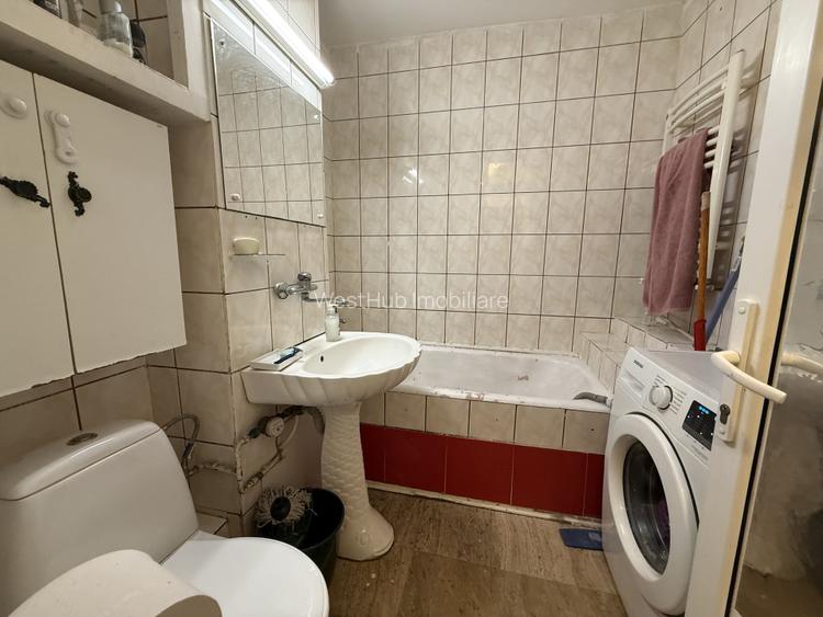 COMISION 0% Apartament spatios, 3 camere, decomandat, parter - Lipovei - 5