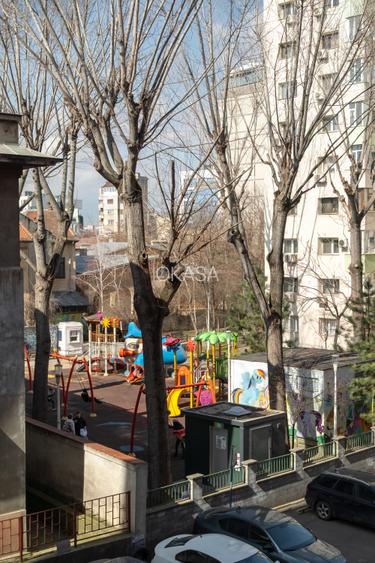 Vanzare 4 camere Moșilor, vis-a-vis de Banca Transilvania, etaj 2, liniște - 28