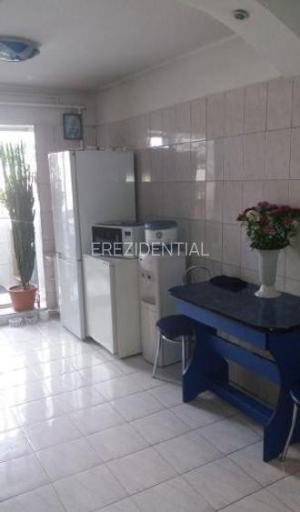 Apartament -3 camere -decomandat-Zona Rahova - 3