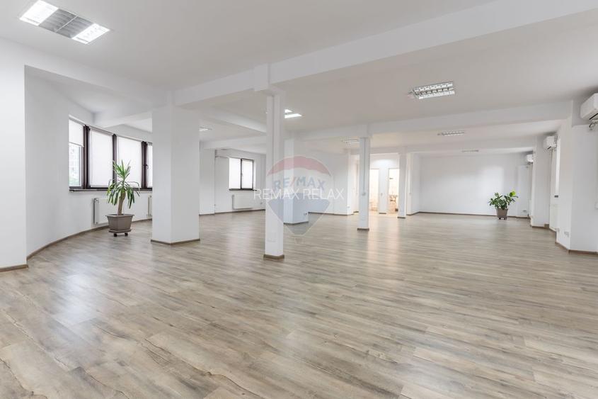 Cladire Mixtă de vânzare 800mp, D+P+3E+M  în Tudor Vladimirescu - Iasi - 4