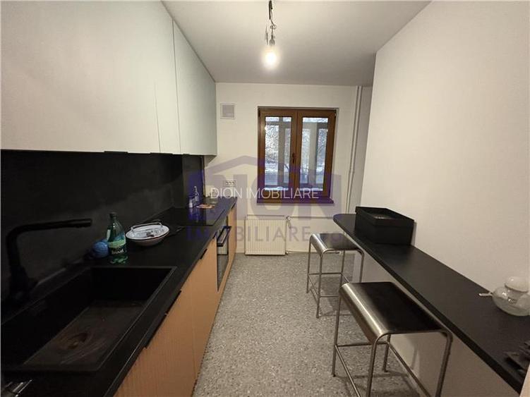 Unirii - Cantemir, 2 camere, etaj 2, 50mp - 15