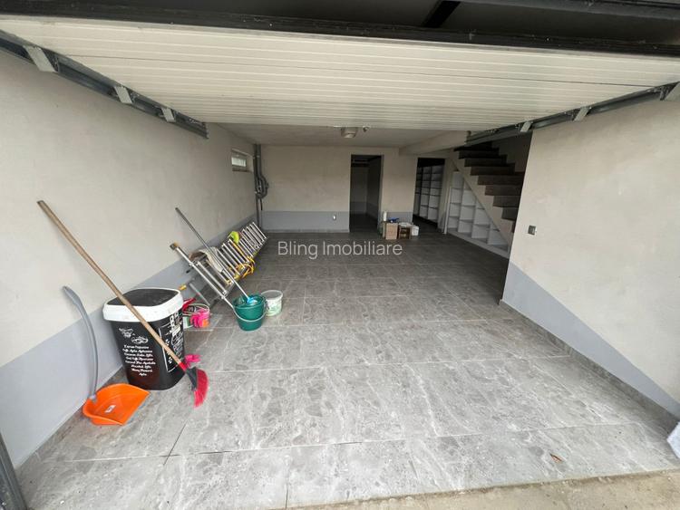Triplex dispus pe 3 nivele, zona Teilor cu garaj subteran - 13