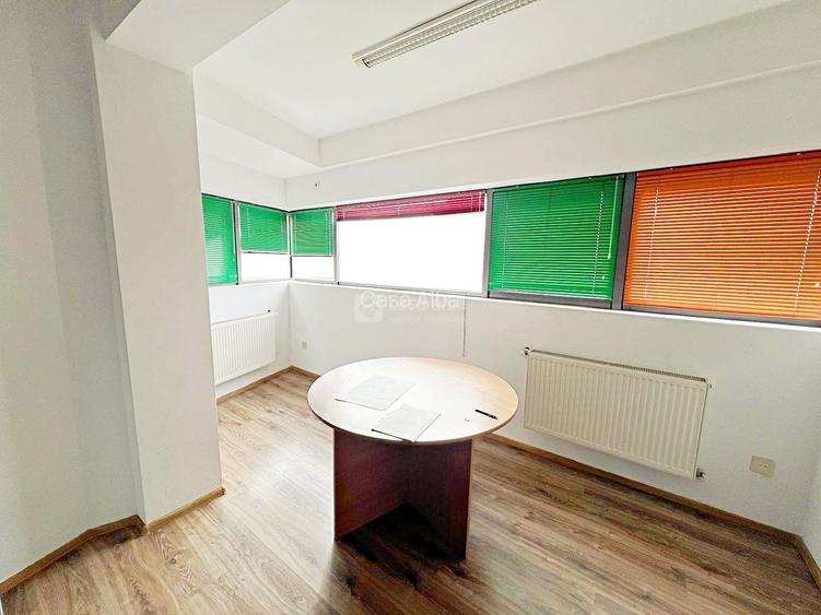 Podul de Piatra | spatiu de birouri 64mp | amenajat | utilitati incluse - 2