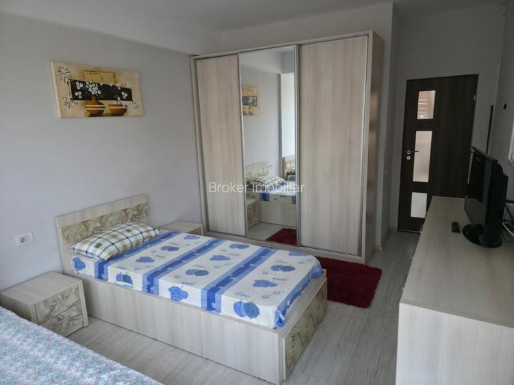 Vila spatioasa in Mamaia Nord, aproape de plaja, curte mare & 2 terase - 10