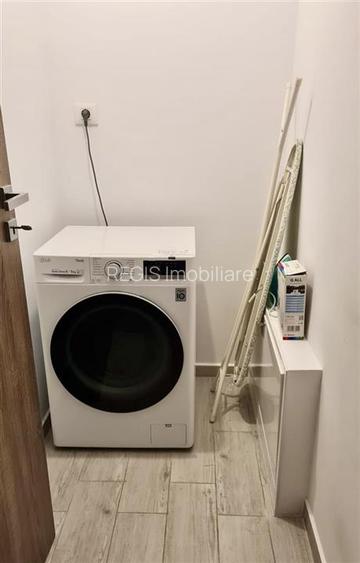 Apartament 3 Camere tip Penthouse | Parcare | Urban, Coresi - 10