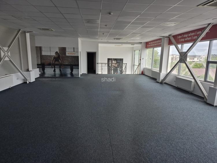 HALA + SHOWROOM + BIROURI de inchiriat in Otopeni (Zona Premium) - 11