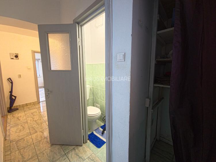 Ultracentral Tomis Mall 3 camere decomandat etaj 3/7 - 32