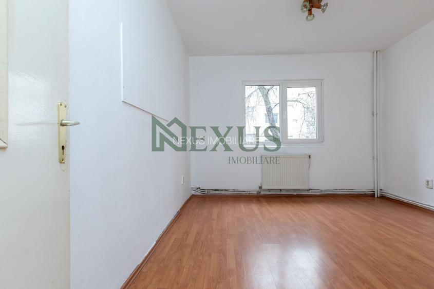 Apartament 3 camere decomandat, Zona Narcisa - 15