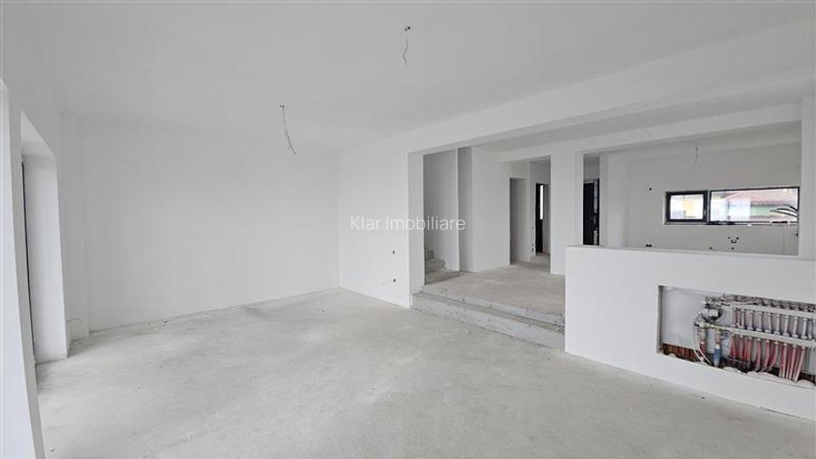 Acasa, deasupra orasului: Casa spatioasa in Feleacu cu panorama superba - 3