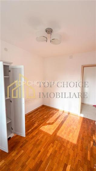 4 CAMERE DOROBANTI POLONA - BLOC 1981 - ETAJ 4 - VEDERE LINISTITA PE INTERIOR - 10