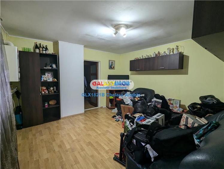 Rahova-Margeanului casa 100 mp, teren 315 mp,deschidere 13,5 ml,garaj - 21