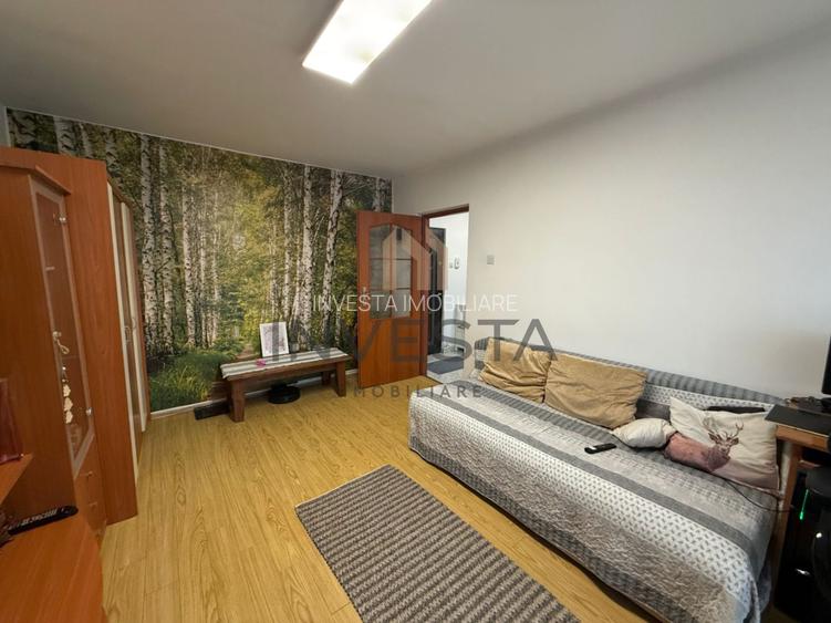 Apartament decomandat cu 4 camere si 2 balcoane - zona Marasti! - 2