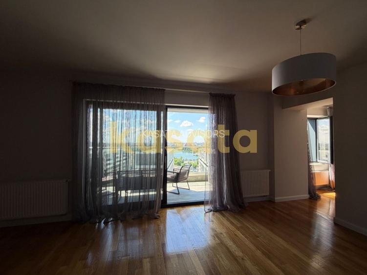 Duplex Premium | Upground Residence | Panoramic Lake & City Views - 3