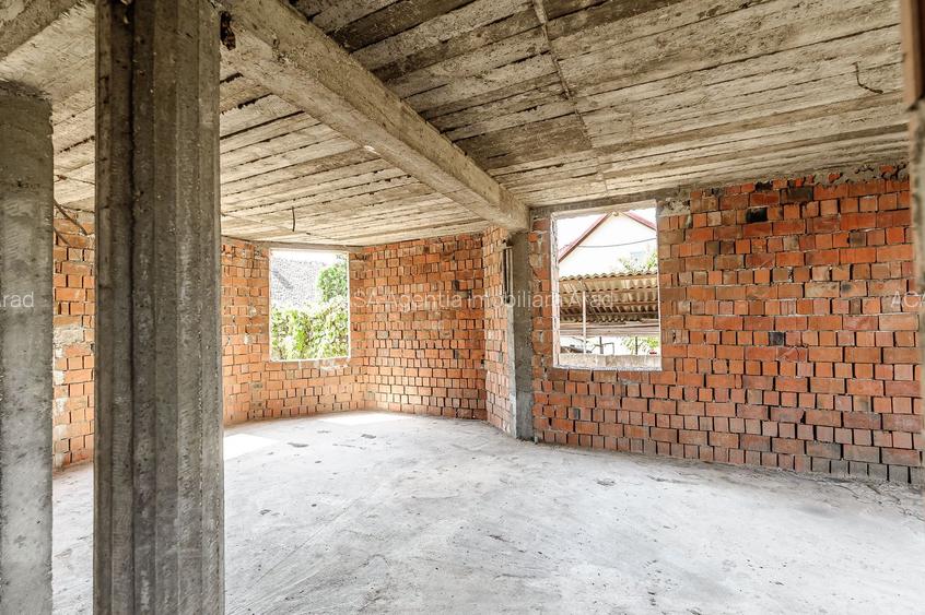 Două case pe Calea Radnei comision 0 - 9