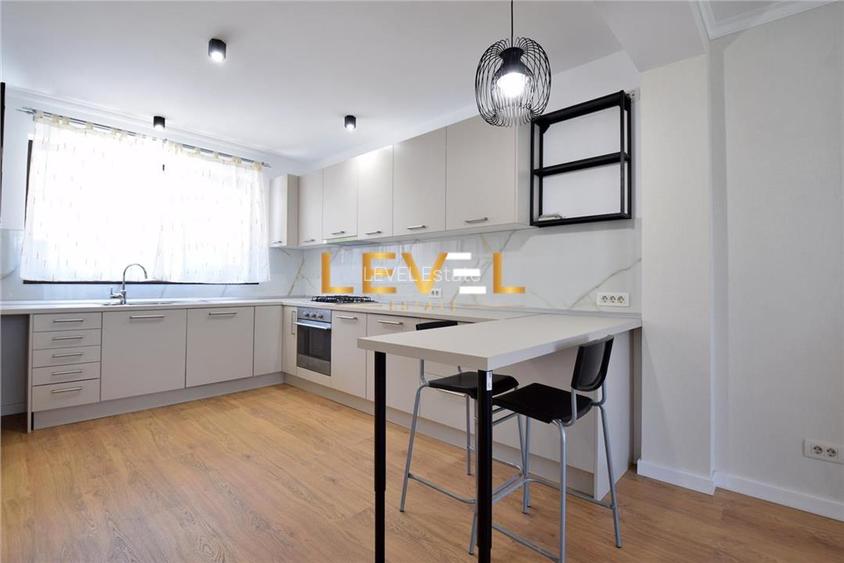 [VIDEO] Renovated Villa with Garden - 10 Minutes to Herastrau Park - Pipera - 6