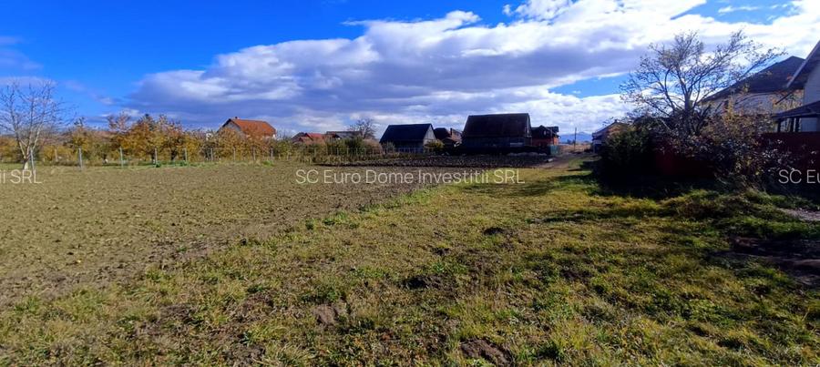 Lot de teren provenit din gradina unei case din centrul cartierului Stupini - 4