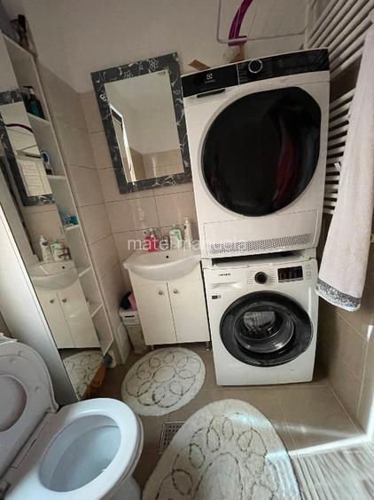 Vând apartament 3 camere  - 4